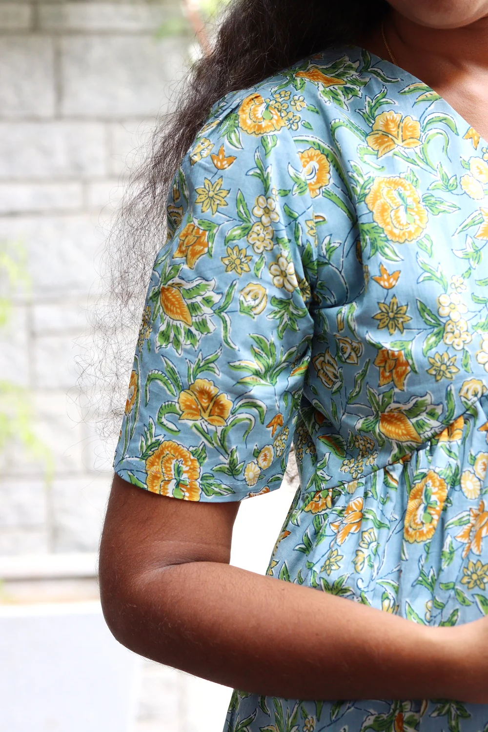 Alia cut pure cotton gown - with cotton lining- Citrus Meadow - Image 3